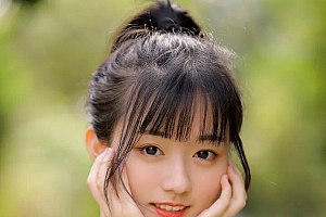 【校园美女图片6张】女生壁纸唯美小清新图片